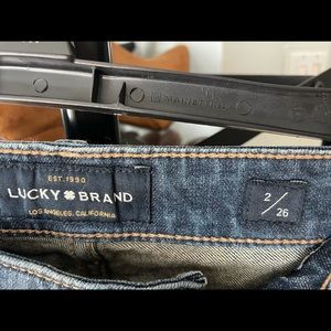 Lucky Brand Mid Rise skinny jeans